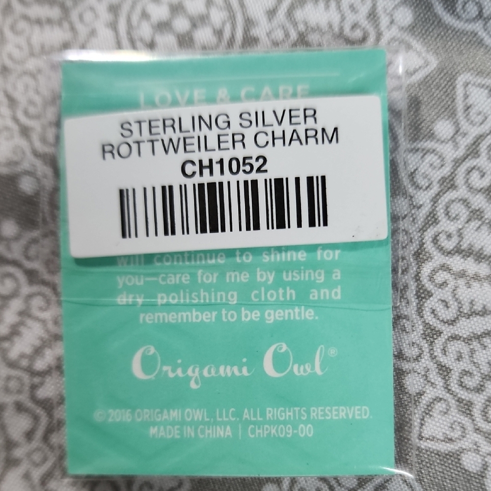 Origami Owl Silver Rottweiler Charm - Picture 2 of 2